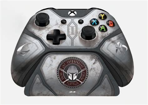 Mandalorian Wireless Xbox Controller And Xbox Pro Charging