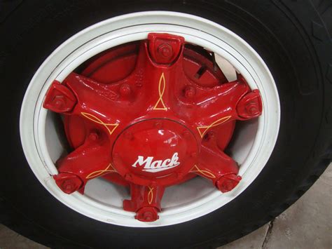 Check Out Those Wheels Mack Trucks Mack Old Trucks