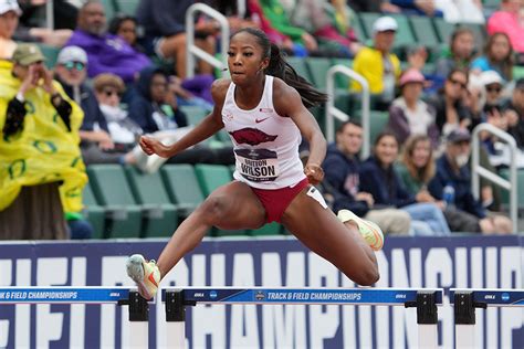 Ncaa Womens 400h — Wilsons Breakthrough Year Track And Field News