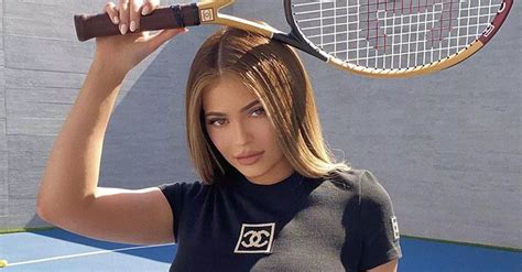 Kylie Jenner Backhands Her Fans With Booty Poppin Tennis Bae Pics