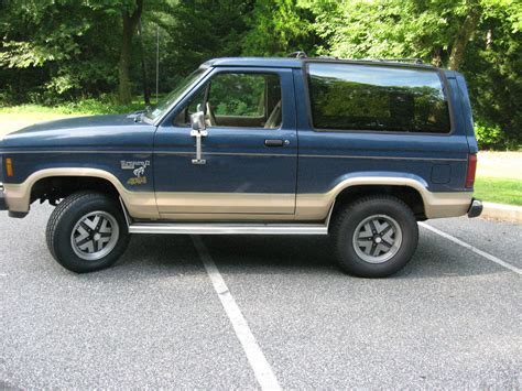 Ford Bronco Ii 1986 4x4 Suv Easy Restoration Or Fight Snow As Is