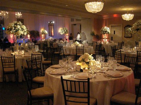 Country club receptions has helped hundreds of couples plan their perfect golf course weddings and reception. Sneak Peek: Champagne & Pearls, a Fall Wedding in ...