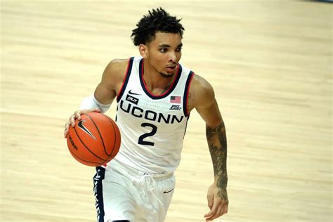 ‘let the world know who you are james bouknight destined for stardom at uconn and beyond the