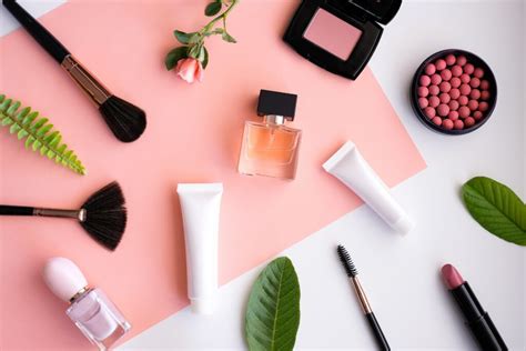 The Ultimate Guide On How To Start A Beauty Business Looka