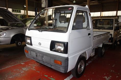 1990 SUZUKI CARRY TRUCK 4WD Amagasaki Motor Co Ltd Exporter Of