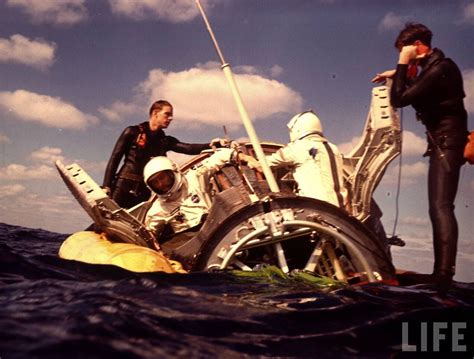 Gemini 7 Frank Borman And Jim Lovell Shortly After Splashdown In