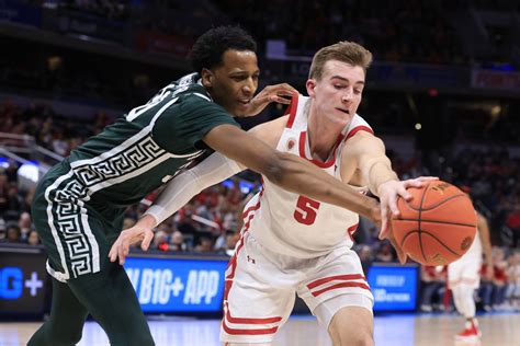 wisconsin badgers men s basketball three things that stood out from the btt loss to msu bucky
