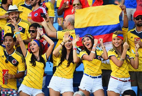 Photos Maracana Rocks To The Boys In Yellow Colombia Rediff Sports
