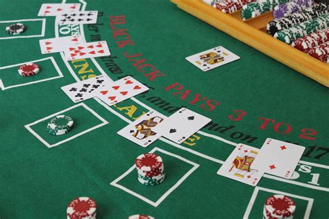 As a popular home game, it is played with slightly different rules. Blackjack, part 2: Blackjack dealing procedures | Denexa Games