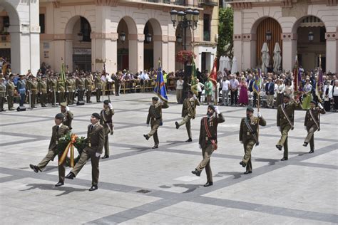 Fotos De La Jura De Bandera Civil De Huesca