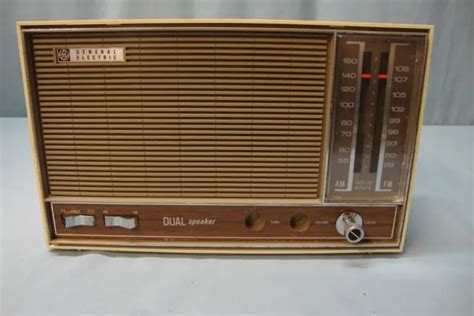 Vintage General Electric Am Fm Dual Speaker Radio Model T