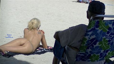 Nude Beach Exhibitionist Wife April Voyeur Web