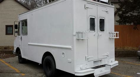Any toyota tundra/nissan titan chevy/dodge/ford/gm. GMC Step van concession food truck w trailer camper hitch ...