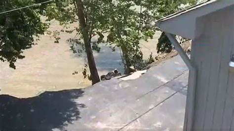 Car Pulled Back From Edge As Riverbank Collapses In Kentucky Us News Sky News