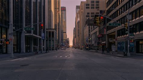 A Nearly Empty Street In New York In The Morning Empty Roads 4k Hd