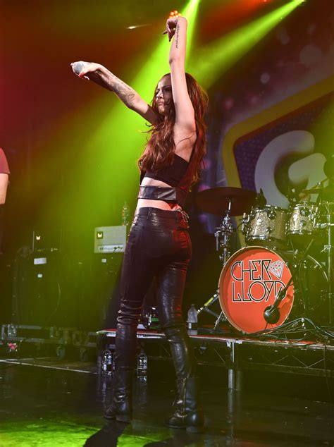 Cher Lloyd Performs At G A Y Club In London Hawtcelebs