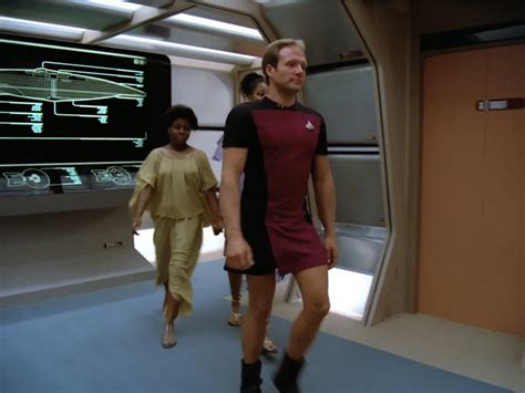 Star Trek Guy In Skirt Scifiempire Net