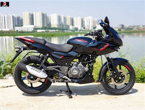 Bajaj Pulsar 180 Neon 180f Launched Inr 87000 Maxabout News