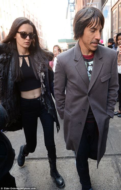 Anthony Kiedis Takesmystery Brunette To New York Fashion Week Daily Mail Online