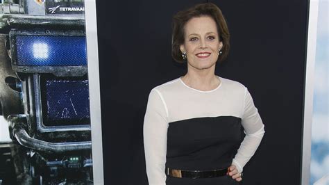 Sigourney Weaver On A New Alien By Neill Blomkamp How She Learned The News Hollywood Reporter