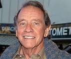 Richard Crenna Biography - Facts, Childhood, Family Life & Achievements