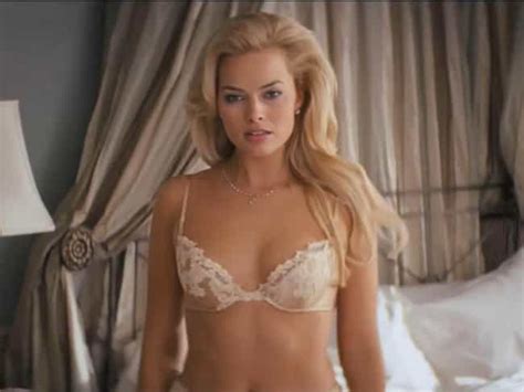The 30 Hottest Margot Robbie Photos Ever Ranked