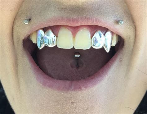 We offer any style from yellow, white, rose and silver grillz. Gold Grillz Miami