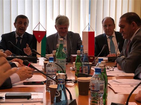 وفد اقتصادي أردني يبحث تعزيز التعاون مع بولندا صور صحيفة المقر