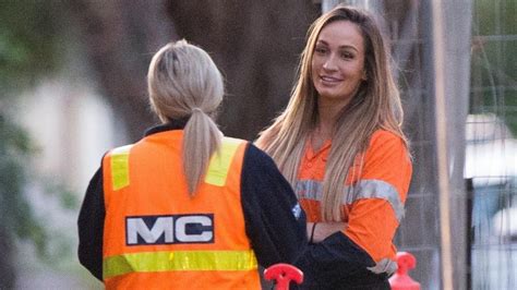 Mafs Star Hayley Vernon Is Working As A Labourer On The Set Of The