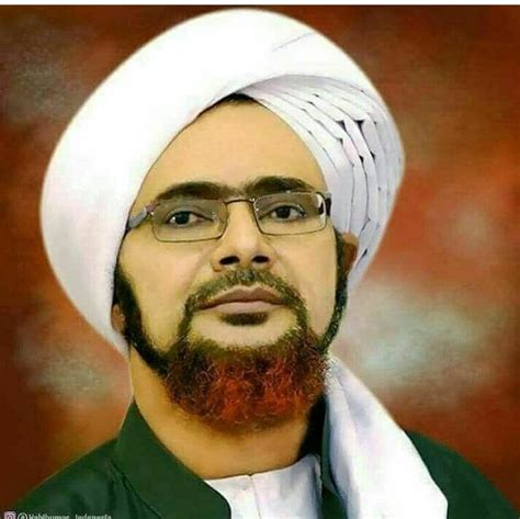 Here is one fitting new selawat and du'a taught by habib umar bin hafiz on the 3rd of syawal 1442h, so that by the syafaat of rasulullah, allah would increase and preserve the blessings that he has bestowed upon us and that he would make us have gratitude for it. Pesan Habib Umar bin Hafidz di Malam Pertama Bulan ...