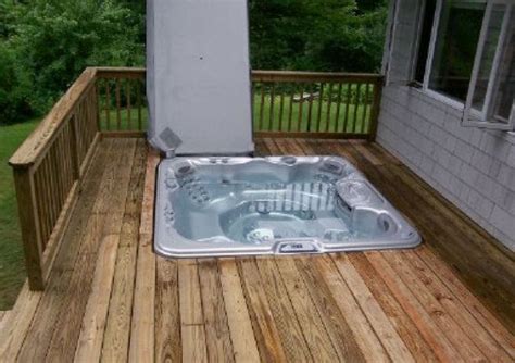 Sunken Hot Tub Deck Design