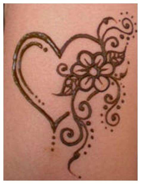 10 Most Loved Heart Henna Designs To Try In 2019 Henna Tattoo Designs