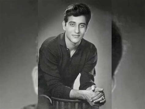 Vinod Khanna Rare And Unseen Pictures Of Vinod Khanna Remembering