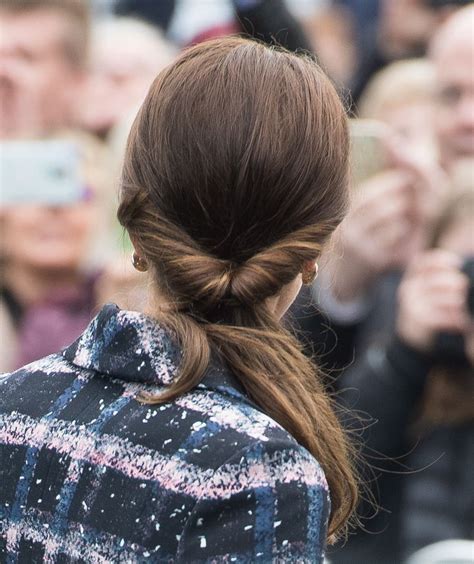 Kate Middleton Wears Hairnet And Topsy Tail Wedding Hair Trends Kate