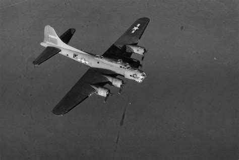 Boeing B 17g Flying Fortress Of The 452nd Bomb Group Over Germany 42
