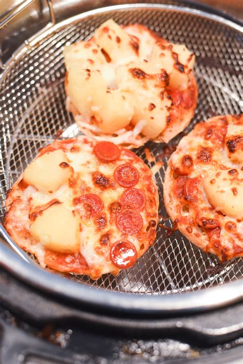 Welcome to baldi's basics in education and learning! Easy Air Fryer English Muffin Pizzas - Clarks Condensed