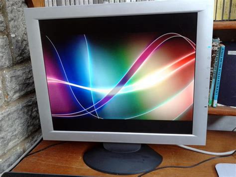 Nice 17 Flat Screen Computer Monitor £12 Ryde Wightbay