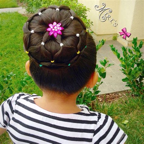 Mesmerizing combo lace and french braids. Bun hair style for little girls | Hair dos for kids, Mama ...