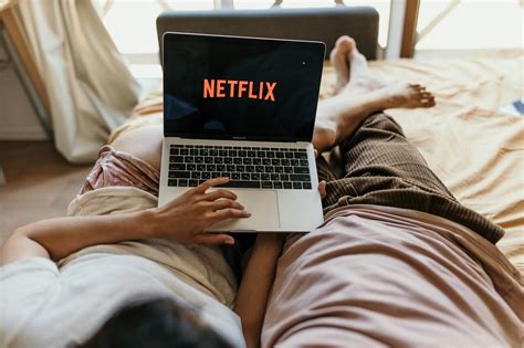 How Netflix Won Over Social Media Inflow Network