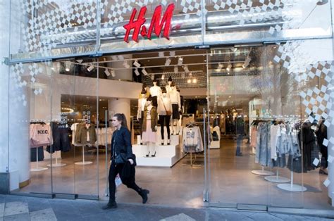 Handm To Rent Clothes To Select Shoppers At Its Flagship Store
