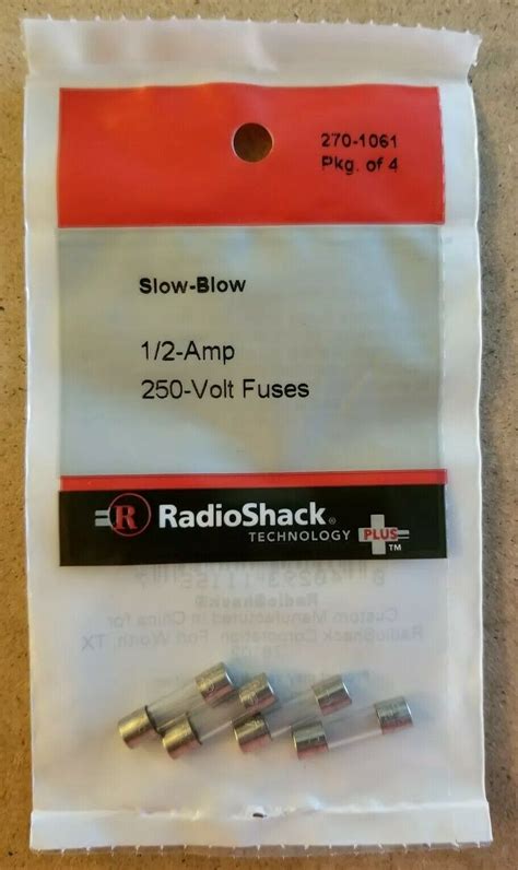 Radioshack 12 Amp 250 Volt Slow Blow Fuses 270 1061 2701061 Free