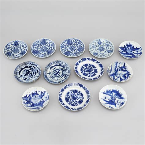 12 Small Porcelain Plates From China 20th Century Bukowskis