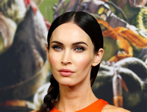 Megan Fox Quit Drinking After Embarrassing Herself At Golden Globes