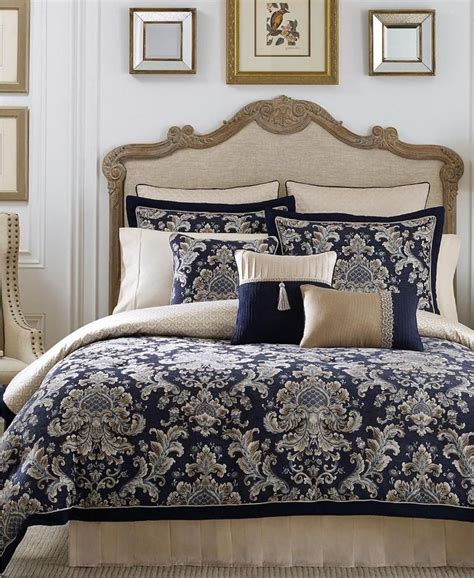 Croscill Imperial Damask Jacquard Blue 4 Piece Queen Comforter Set 420