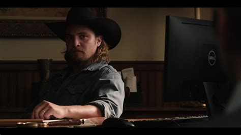 Dell Monitor Of Luke Grimes As Kayce In Yellowstone S03e08 I Killed A