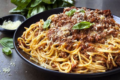 4 Steps To The Perfect Spaghetti Bolognese