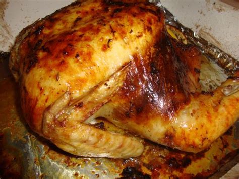 Recipe from the pioneer woman cooks: Roast Chicken | Rosemary roasted chicken, Poultry recipes ...