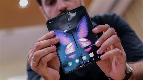 Its In Z Name Samsung Galaxy Fold 2 To Be ‘folded Into The Z Series