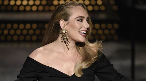 Adele Takes A Spin Briefly Pole Dances At London Nightclub Action