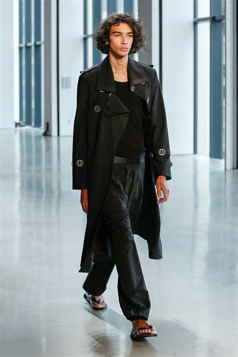 Dion Lee Fall 2018 Ready To Wear Collection Vogue Dion Lee Fashion